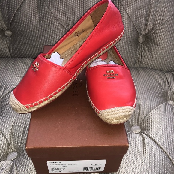 SOLD Coach Rhodelle loafer watermelon 7.5 NWB - Picture 2 of 12